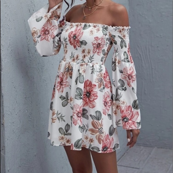 Boho Off shoulder floral print dress - Picture 6 of 6